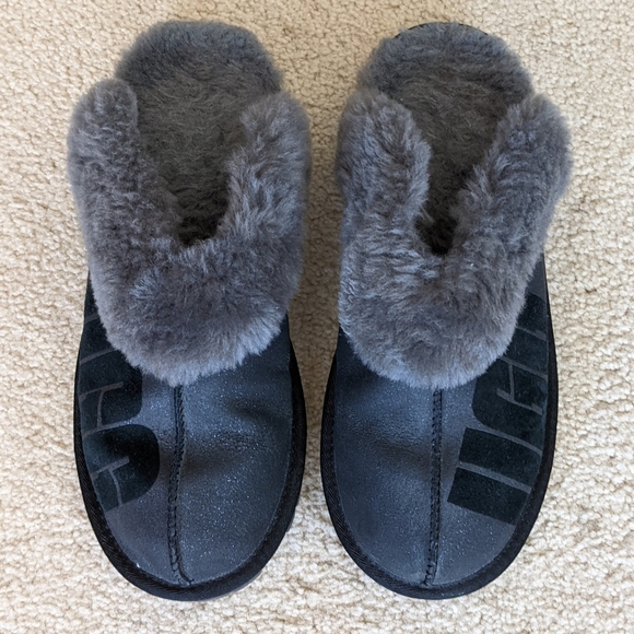 UGG Sparkly Black Slip-Ons - Picture 2 of 5